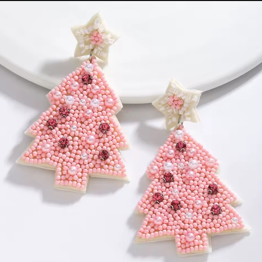 Pink Sparkle Christmas Earrings – Tree Shape Beaded Design - Picture 3 of 4